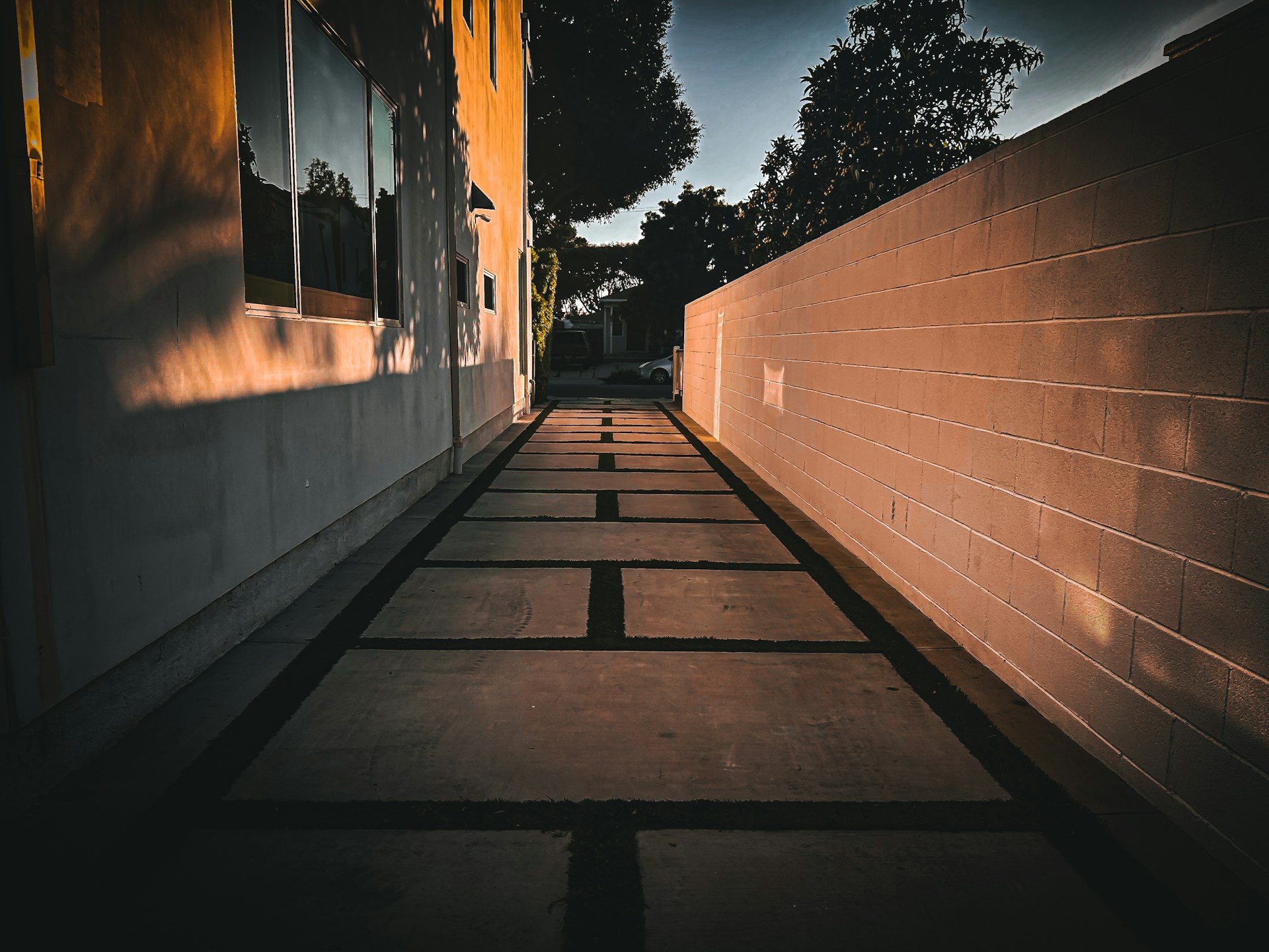 Walkway concrete installation in Raleigh